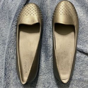 New in box - Vionic Bondi ballet flats